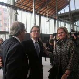 Artur Mas, junto a Xavier Trias y Núria de Gispert