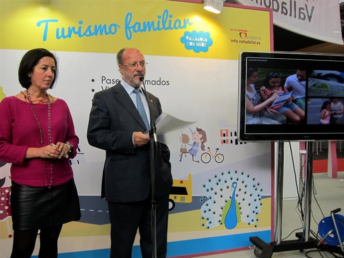 Cantalapiedra y León De la Riva presentan la 'app' de realidad aumentada