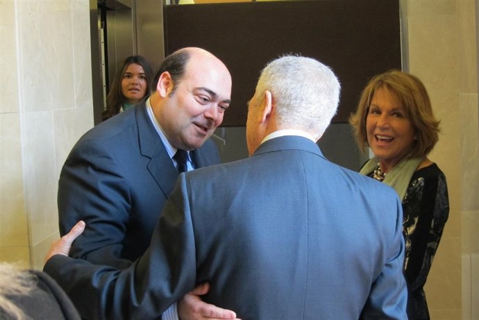 Agustín Iglesias Caunedo, a su llegada a la inauguración