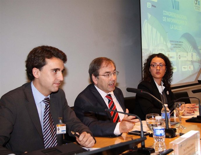 Rosado Participa En El VIII Congreso Nacional De Informadores De La Salud.