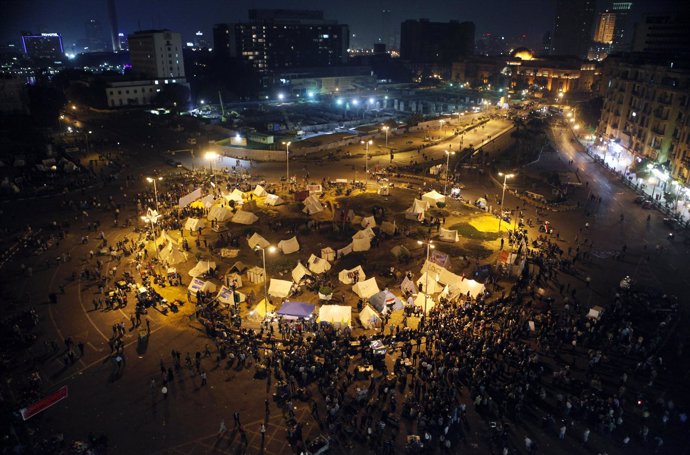 Egipcios en plaza Tahrir contra Mursi