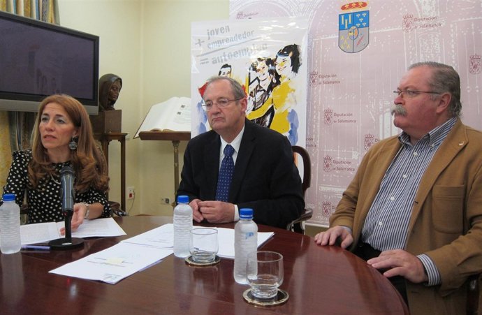 Manuela Rosellón, Alfredo Martín y José Prieto presentan el Concurso