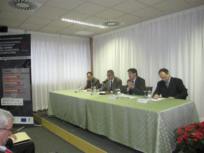 Inauguración del seminario internacional Europa-China sobre computación.