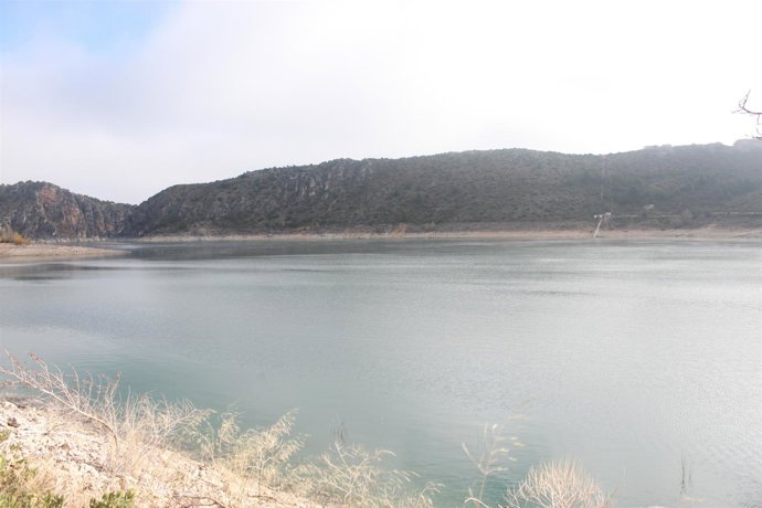 ENTREPEÑAS Y BUENDIA