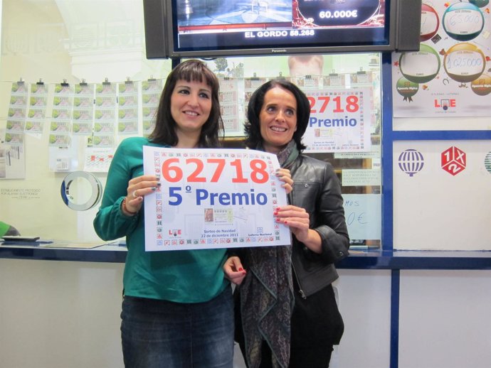 La Administración Número 20 De Pamplona Reparte Un Quinto Premio.