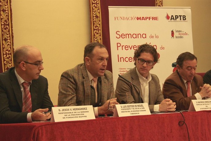 Presentación de la 'Semana de la Prevención de Incendios' en Yecla 