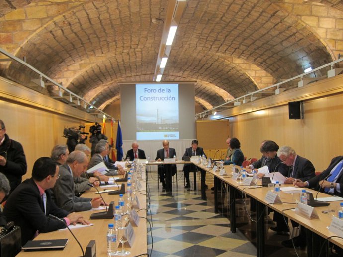 Primera reunión del Foro de la Construcción.