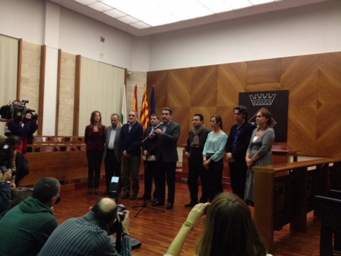Comparencia de M.Bustos en el Ayuntamiento de Sabadell