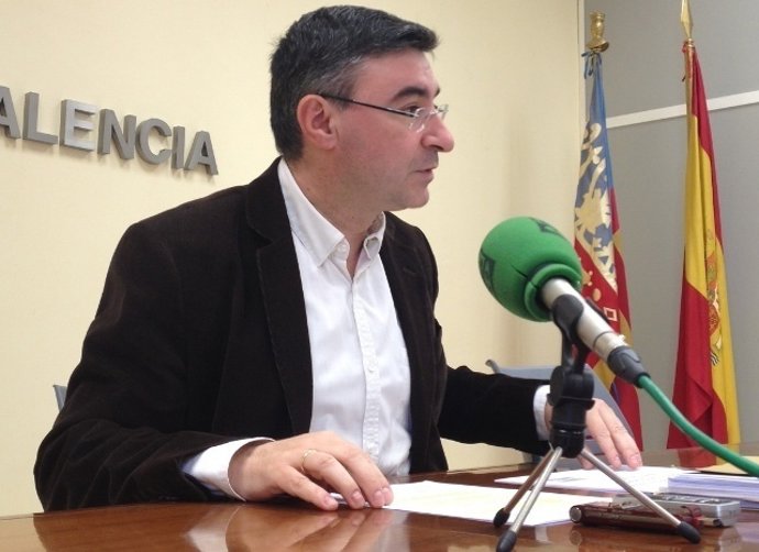 El representante del PSPV Pedro M. Sánchez