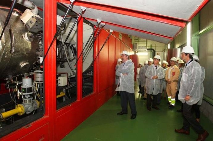 Belloch visita Syral