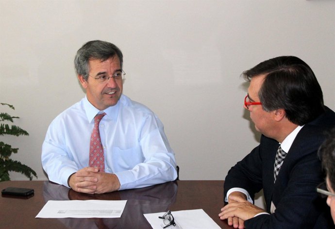 Reunión de García Urbano con Aehos