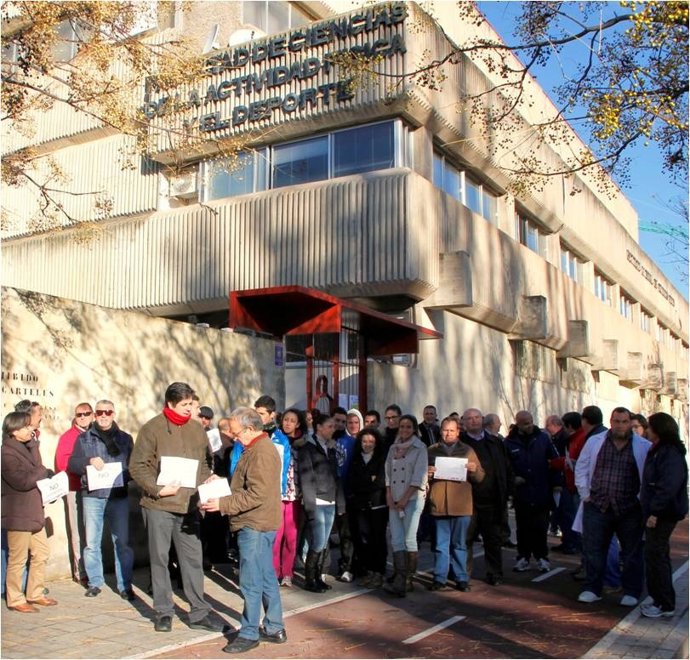 Paro técnico contra los recortes en la Universidad de Granada