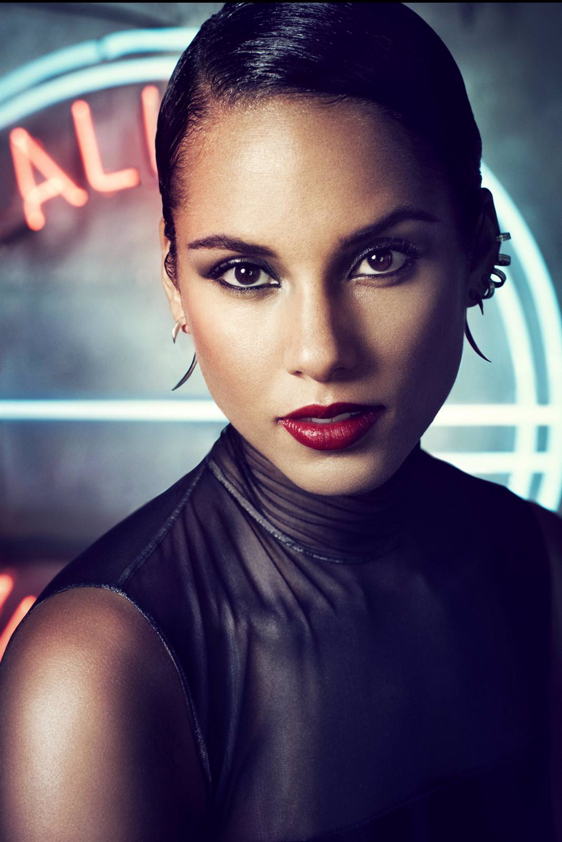 alicia-keys-publica-girl-on-fire