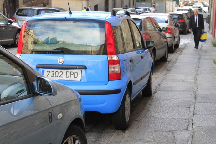 Linea azul, zonas de aparcamiento, aparcamientos, linea naranja, parquimetros