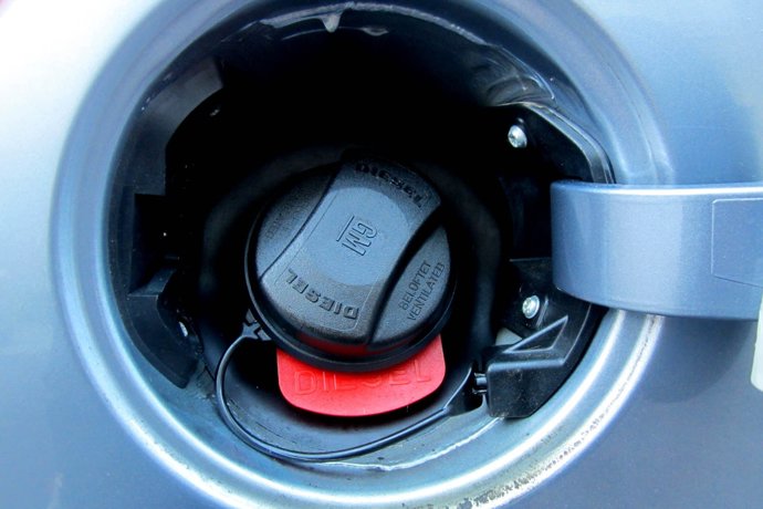 Depósito de gasolina de un coche