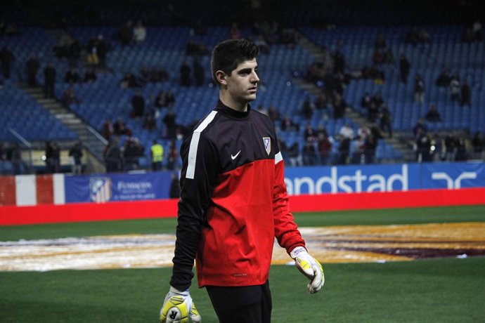 Courtois Jugador Atletico De Madrid