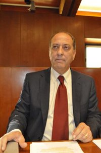 Los grupos parlamentarios apoyan el acuerdo con Abertis pero reclaman la liberalización total de los peajes