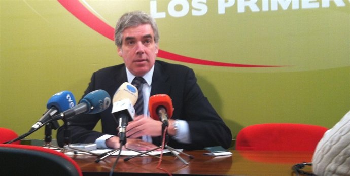 Portavoz del grupo municipal regionalista de Santander, José María Fuentes-Pila