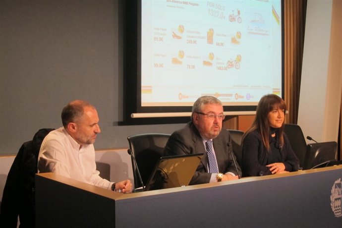 Jon Zarate, Juan Carlos Ercoreka y Maite Valmaseda