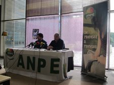 Anpe presenta los datos del Defensor del Profesor en Galicia