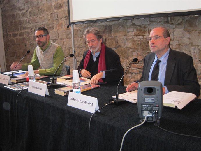 M.Forcano, director Cima; J.Savall; músico y J.Garrigosa, director  L'Auditori