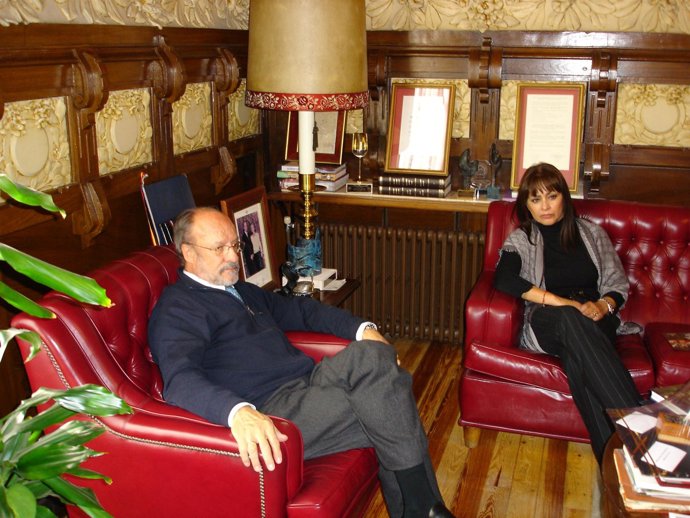 León de la Riva y Geraldina García Gordillo