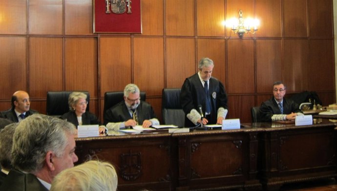 Carlos Rueda toma posesión junto a García Calderón hoy