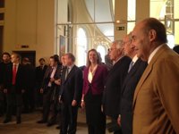 Gonzalez y Roca coinciden en que "el problema lo tienen Cataluña y España" 