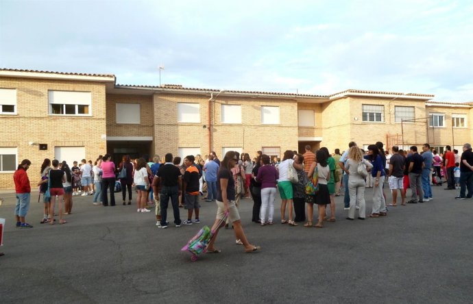 Colegio, alumnos, niños, curso escolar