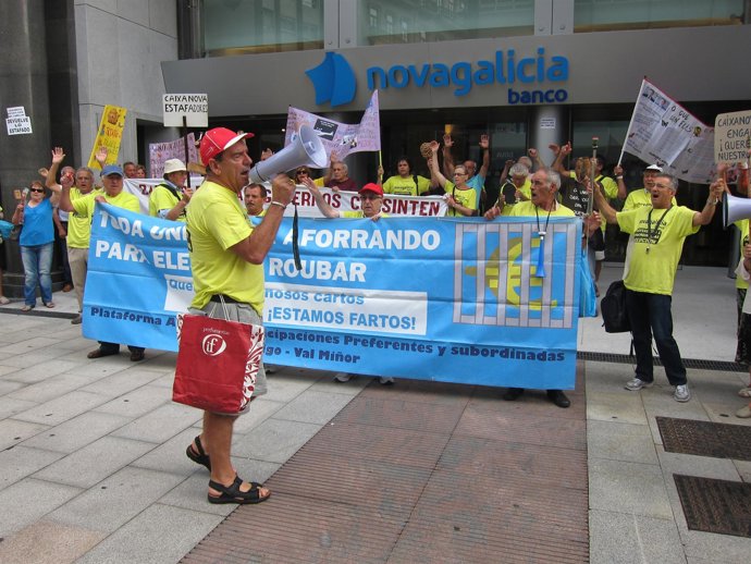Protesta en Vigo de afectados por las preferentes.
