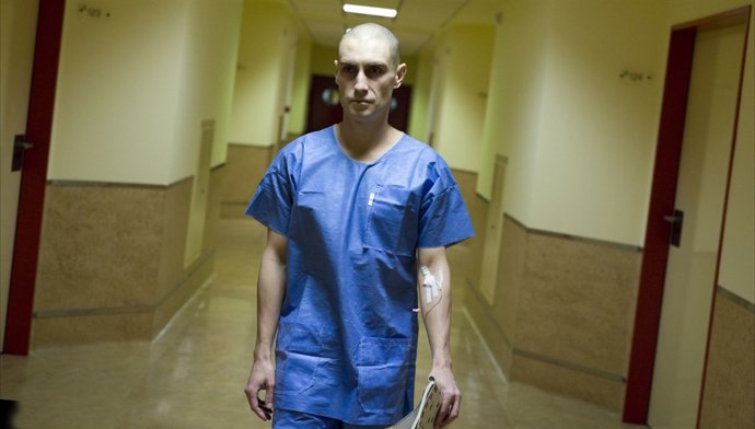 Jordi Estupiñá, guionista y actor principal de 'Help'