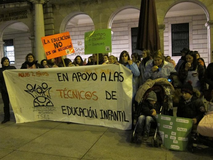 Concentración de técnicos de Educación Infantil