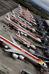 Iberia dice que la huelga es "irresponsable" e "innecesaria"