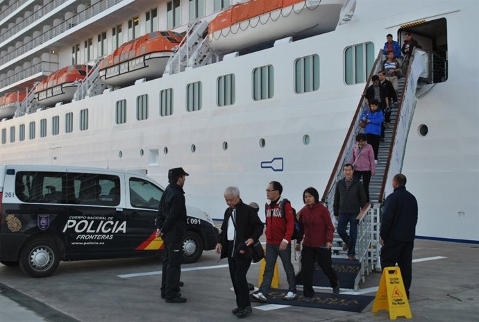 Policía Nacional pone en marcha el Servicio de Fronteras 