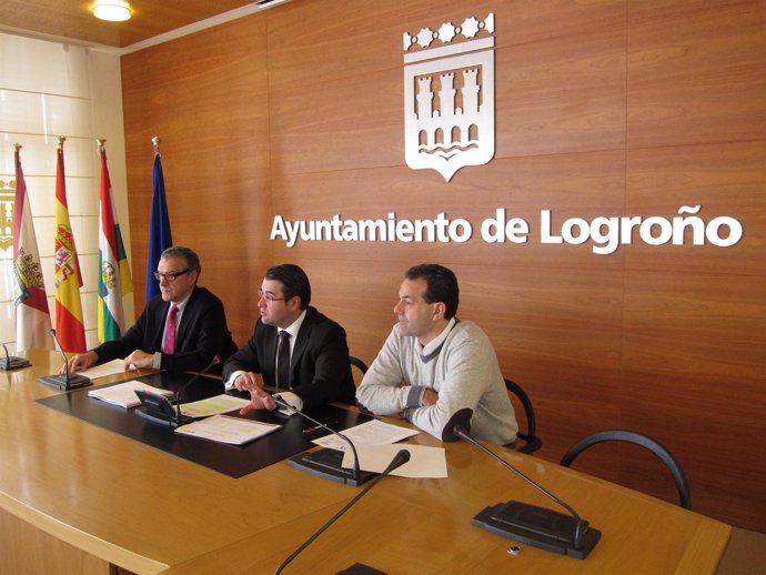 Merino, Royo e Ibáñez, en la rueda de prensa