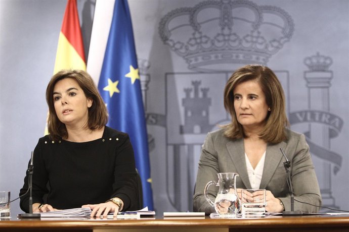 Soraya Saénz de Santamaría y Fátima Báñez