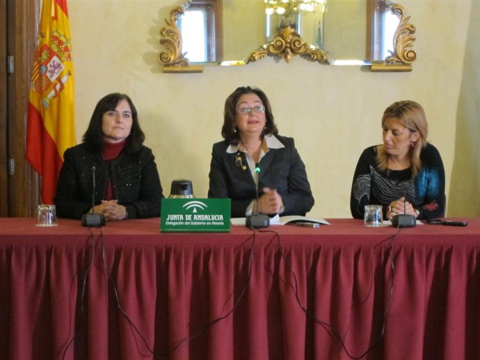 Mar Moreno, en rueda de prensa en Almería