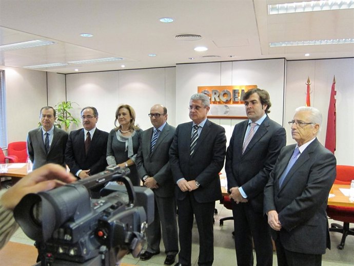 Del Toro y los vicepresidentes de la entidad