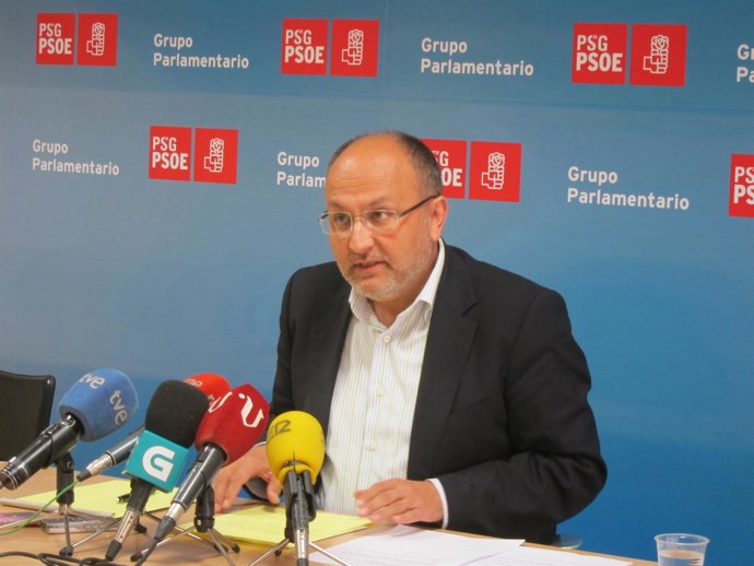 El portavoz parlamentario del PSdeG, Abel Losada