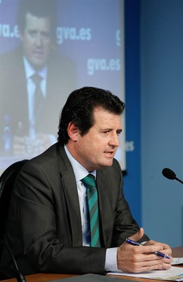 Císcar en la rueda de prensa posterior al Pleno del Consell