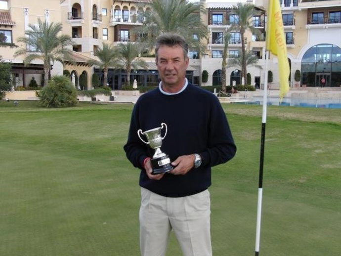 Manuel Moreno conquista el Campeonato de España de Profesionales Senior