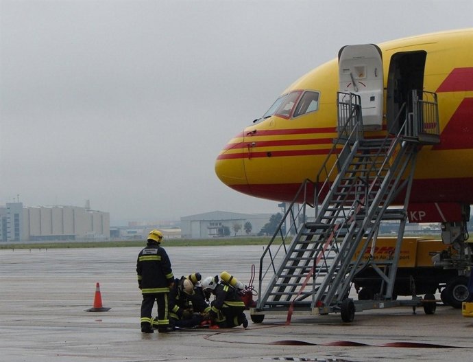 Simulacro en el aeropuerto de Sevilla