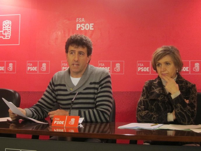 Jesús Gutiérrez y María Luisa Carcedo.