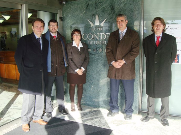 Reunión del Hotel Condes de Urgel de Lleida y el grupo Bluecity