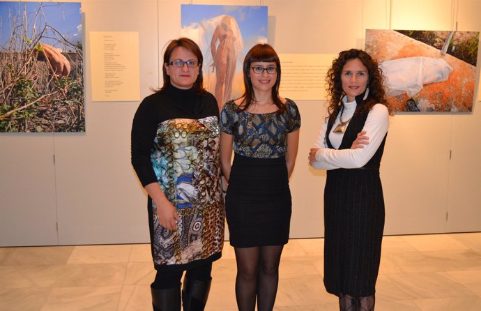 Mar Sáez e Idoia Arbillaga muestran sus 'Mujeres Invisibles'