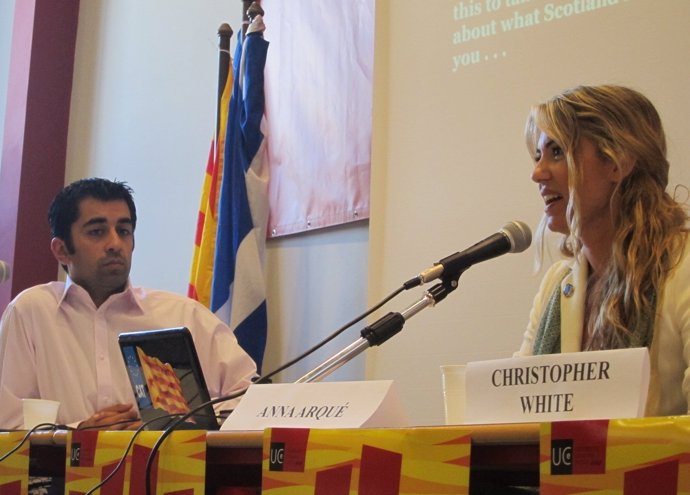 Anna Arqué Y Humza Yousaf