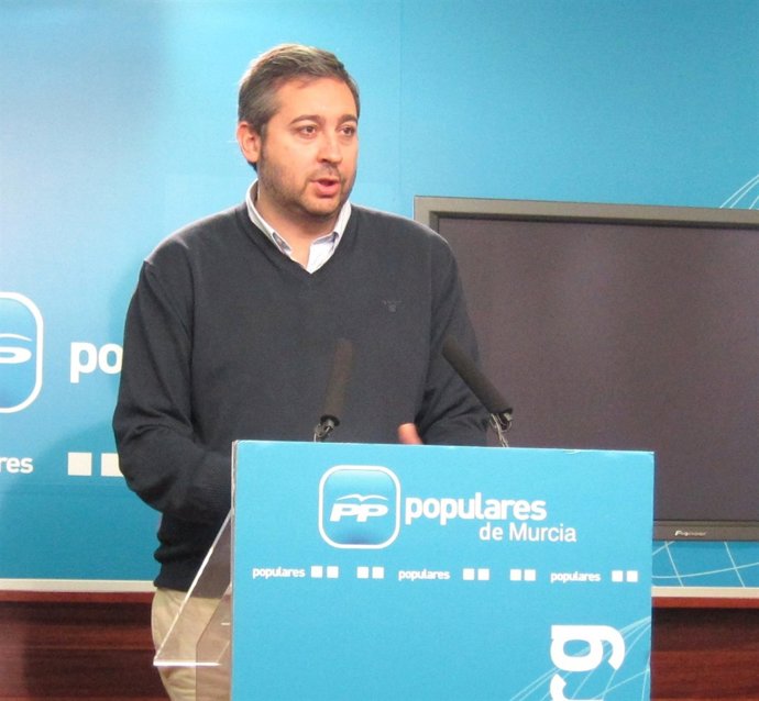 Víctor Manuel Martínez