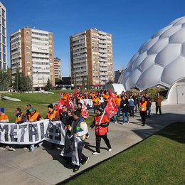 Los manifestantes de Metales en la Plaza del Milenio