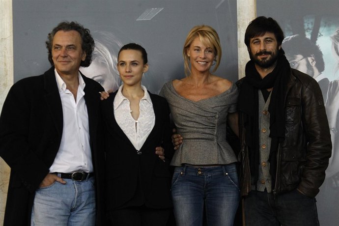 Coronado, Belén Rueda y Hugo Silva, protagonistas de 'El Cuerpo'