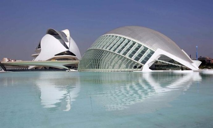 La Ciudad de las Artes, uno de los atractivos de Valencia 